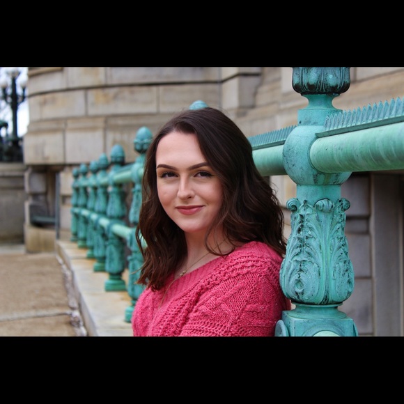 Meet your Posher, Mackenzie - Picture 3 of 3